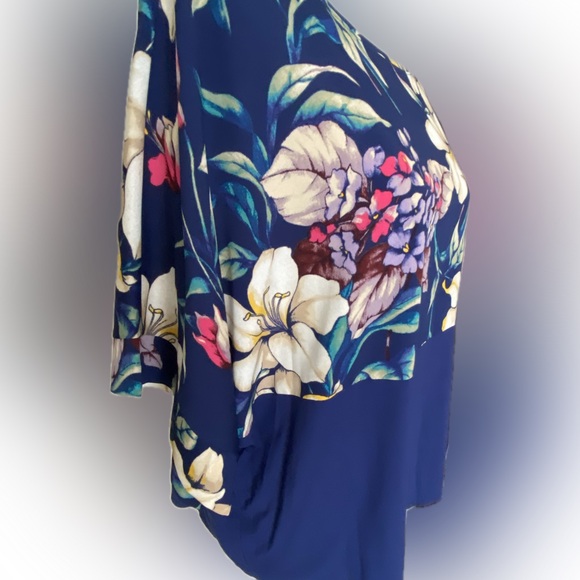 Chico’s XL top - Picture 3 of 10